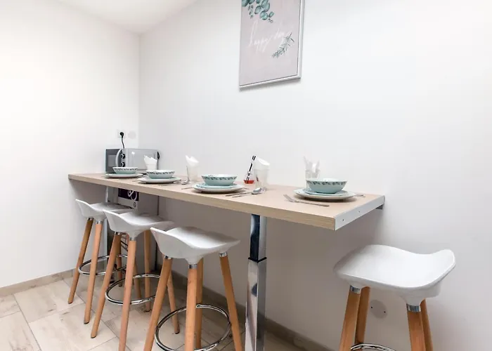 Apartamento Cosy House 10p - 5 -5 Salles De Bain - Proche Lille Et Toutes Commodites *